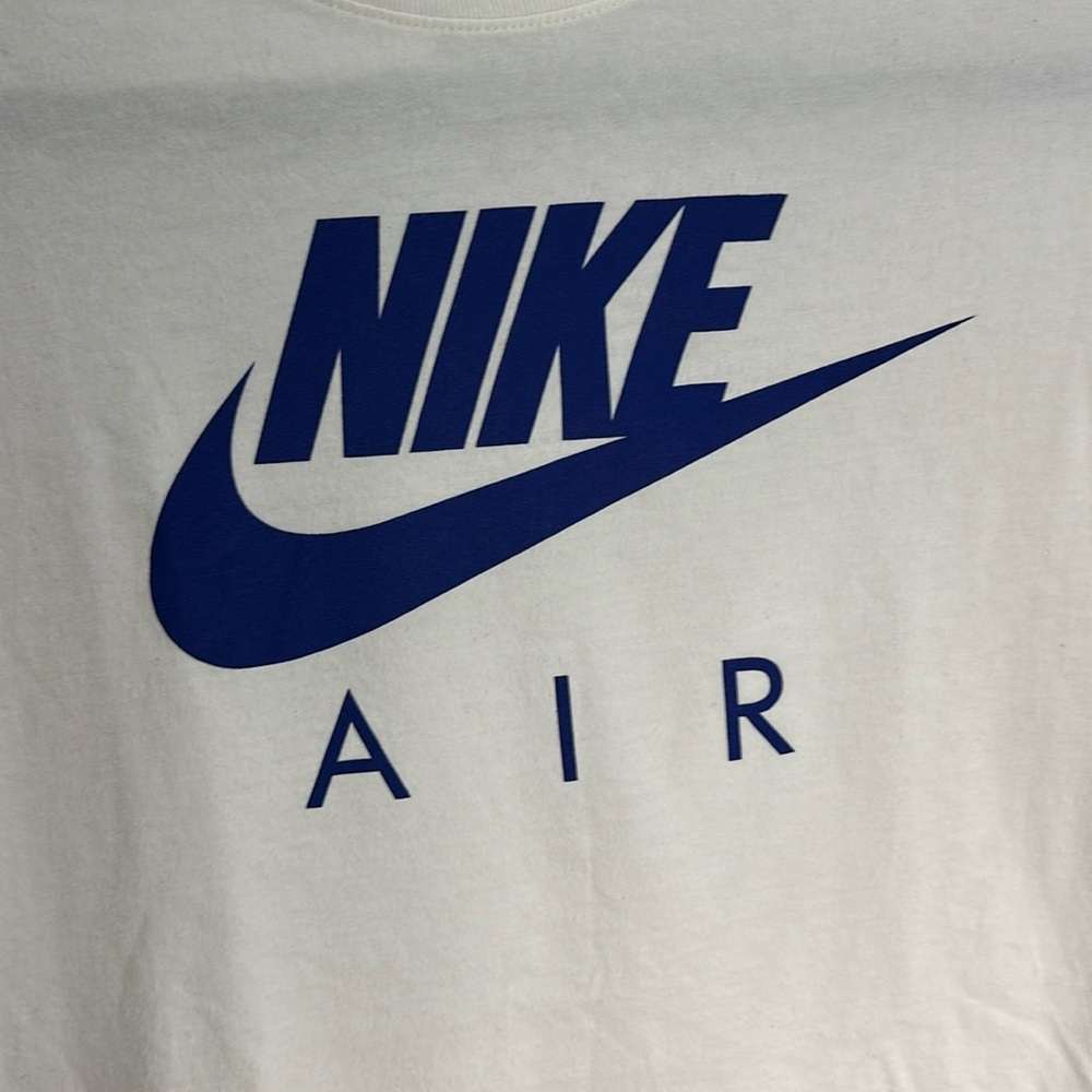 Nike tshirt